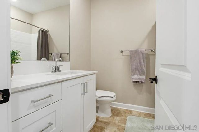 1225 Sunrise View 103, San Marcos, CA 92078