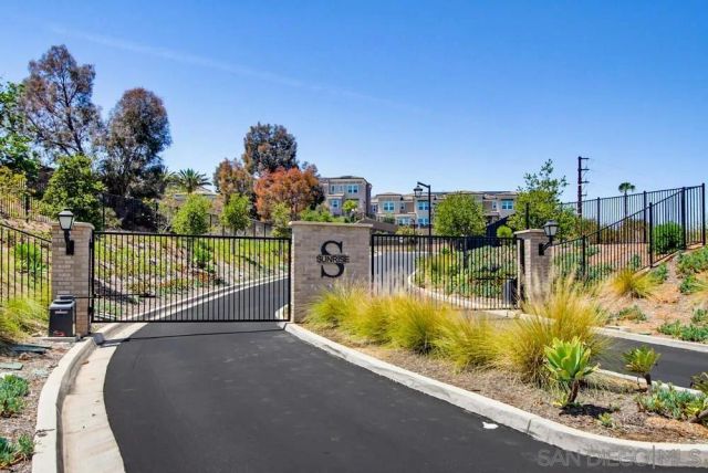 1225 Sunrise View 103, San Marcos, CA 92078