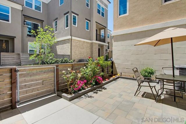 1225 Sunrise View 103, San Marcos, CA 92078