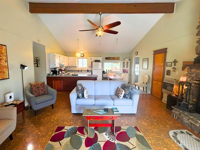43 Winnebago Drive, Cherokee Village, AR 72529