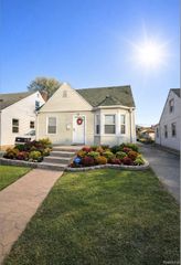 6108 BARRIE Street, Dearborn, MI 48126