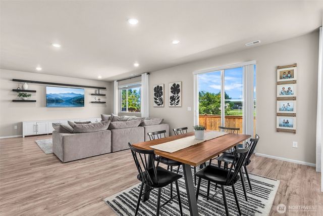 3261 Hanna Drive NE, Lacey, WA 98516