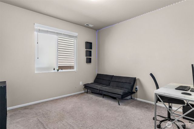 3261 Hanna Drive NE, Lacey, WA 98516