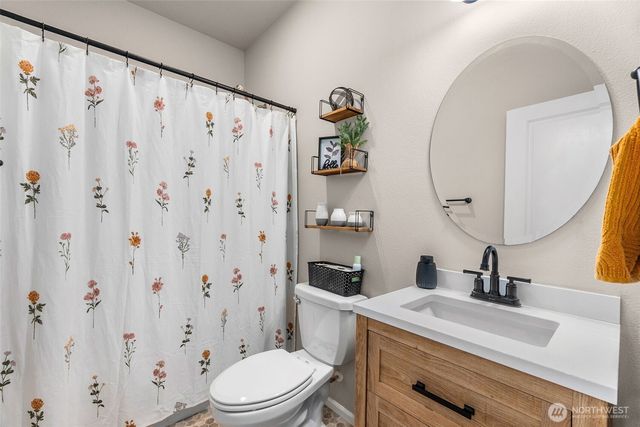 3261 Hanna Drive NE, Lacey, WA 98516