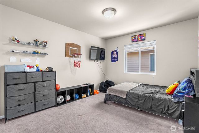 3261 Hanna Drive NE, Lacey, WA 98516