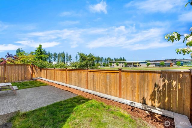3261 Hanna Drive NE, Lacey, WA 98516