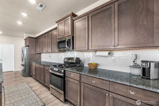 3261 Hanna Drive NE, Lacey, WA 98516