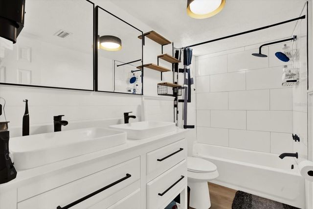 8606 N SEMMES STREET A, Tampa, FL 33604