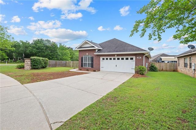 9909 Thresher Court, Mobile, AL 36695
