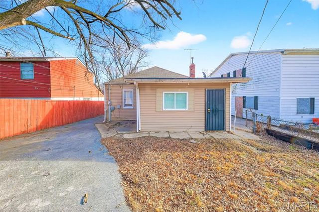 9717 Winkler Drive, Unincorporated, MO 63136