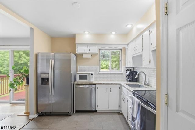 43 Cedar Tree Dr, Vernon Twp., NJ 07422
