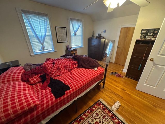 163 Willow Ave 3, Somerville, MA 02144