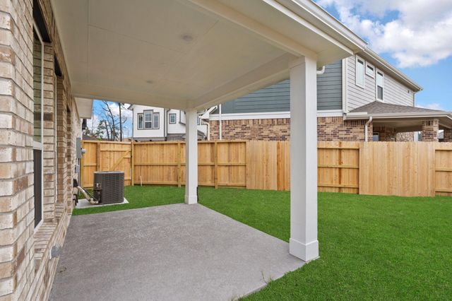 15807 Invergelder Drive, Humble, TX 77346