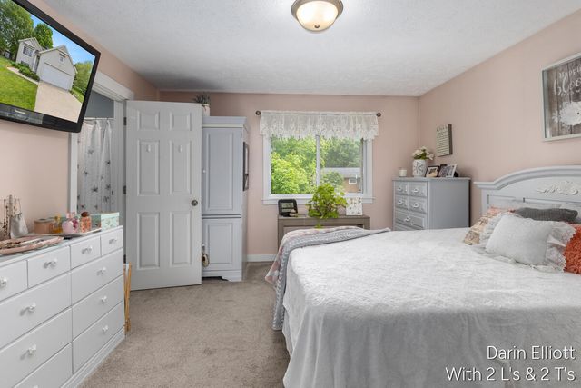 171 Foxtail Drive, Ionia, MI 48846