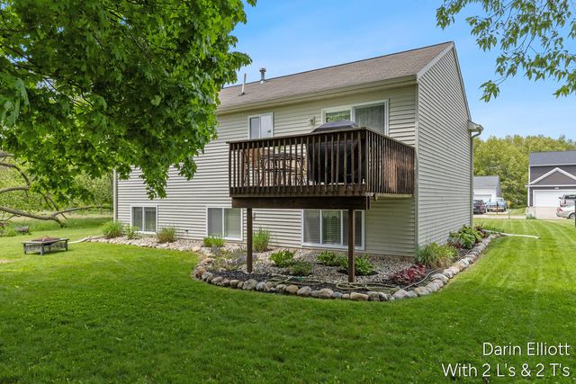 171 Foxtail Drive, Ionia, MI 48846