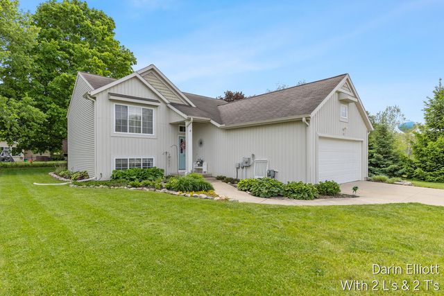 171 Foxtail Drive, Ionia, MI 48846