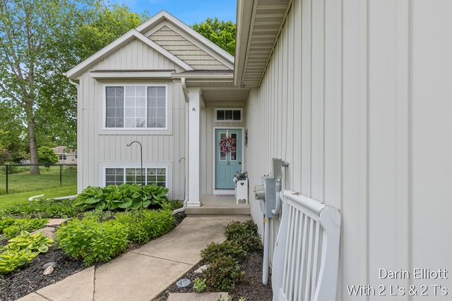171 Foxtail Drive, Ionia, MI 48846