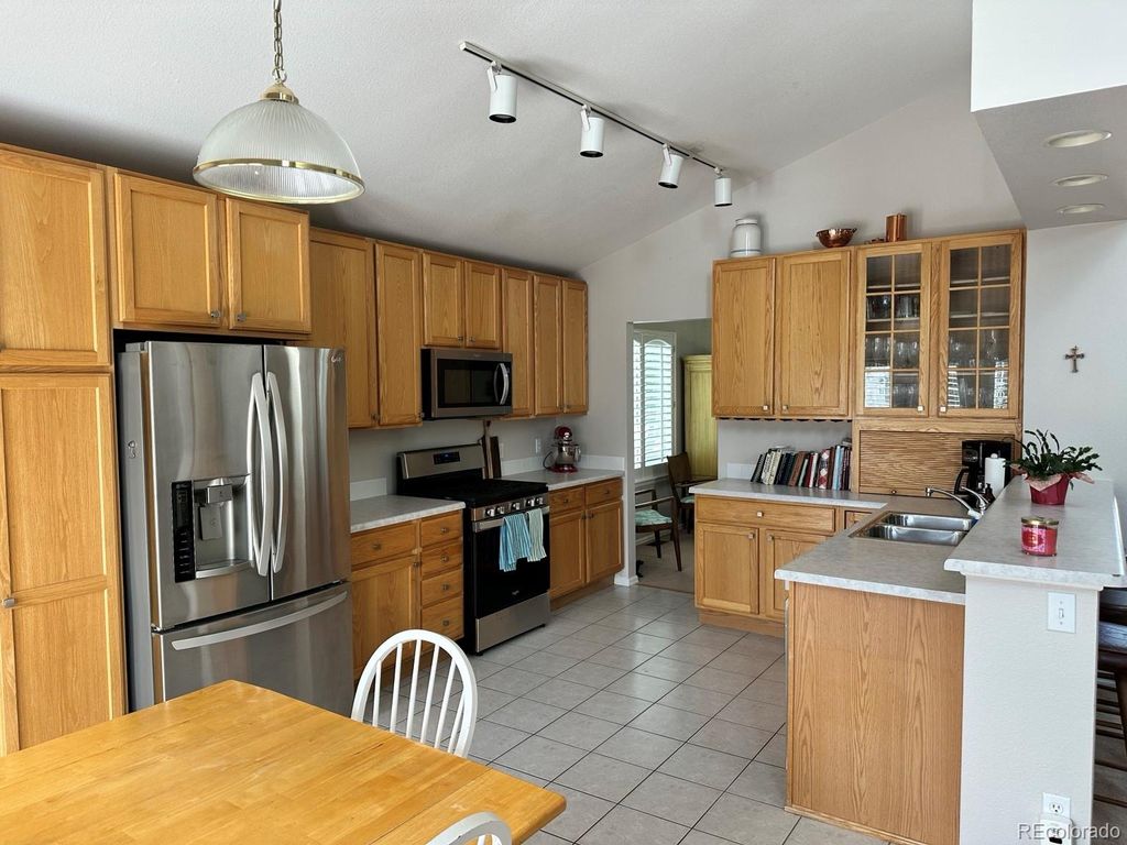 Image 2 of property listing at 7564 Bantry Court, Lone Tree, CO 80124