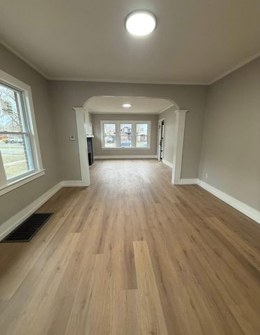 3667 Monroe Street, Gary, IN 46408