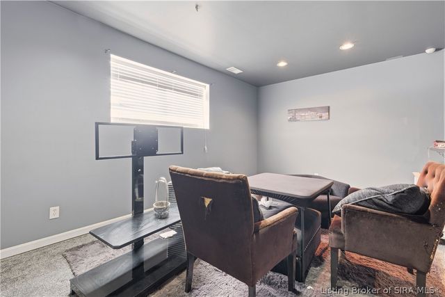 12106 Greenbriar Boulevard, Sellersburg, IN 47172