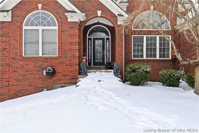 12106 Greenbriar Boulevard, Sellersburg, IN 47172