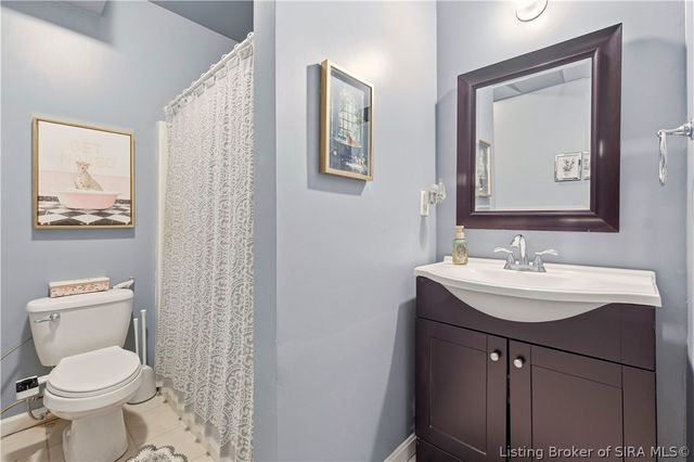 12106 Greenbriar Boulevard, Sellersburg, IN 47172