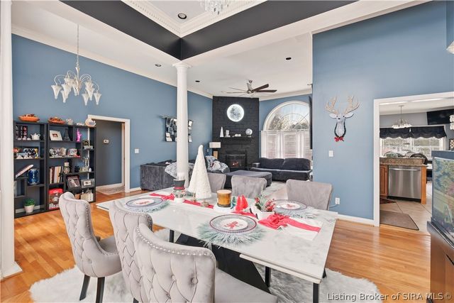 12106 Greenbriar Boulevard, Sellersburg, IN 47172