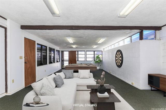 95-720 Kahikinui Street, Mililani, HI 96789