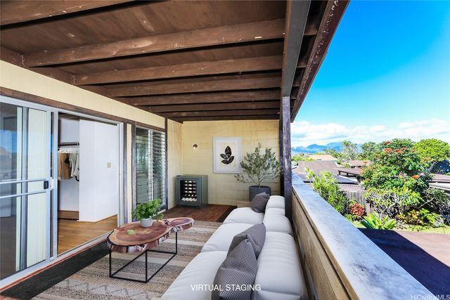 95-720 Kahikinui Street, Mililani, HI 96789