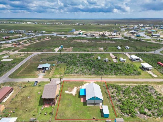 6194 S South Shore Street, Sargent, TX 77414