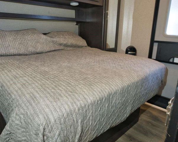 6194 S South Shore Street, Sargent, TX 77414