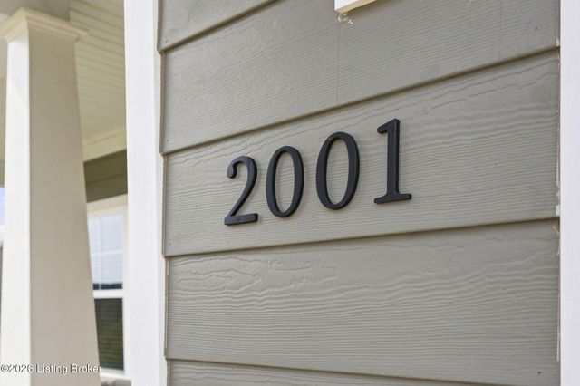 2001 Villa View Ct, Jeffersonville, IN 47130
