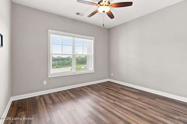 2001 Villa View Ct, Jeffersonville, IN 47130