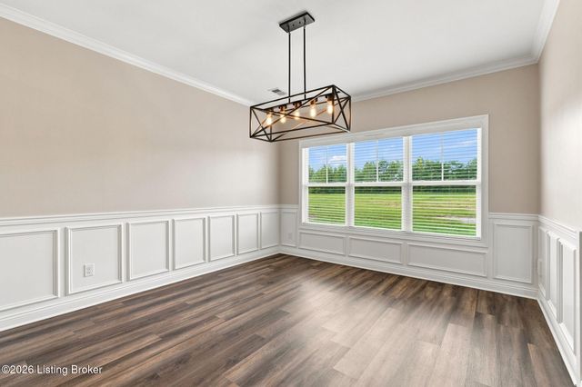 2001 Villa View Ct, Jeffersonville, IN 47130