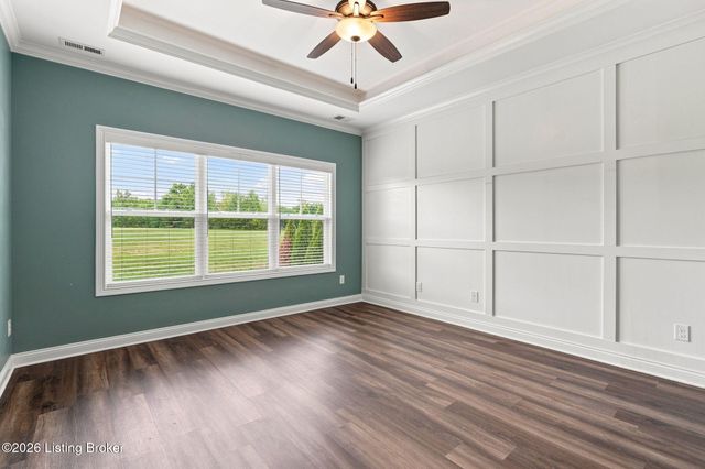 2001 Villa View Ct, Jeffersonville, IN 47130