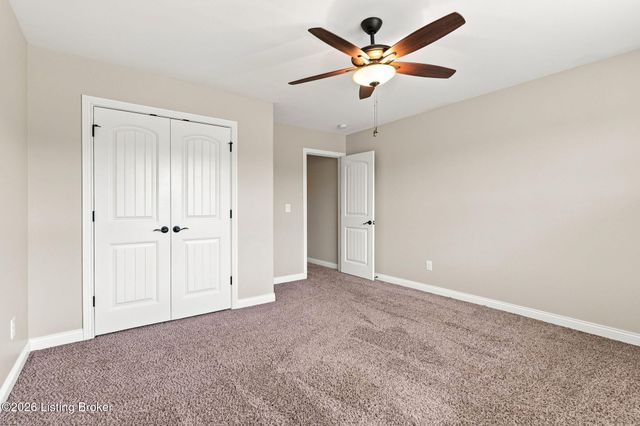 2001 Villa View Ct, Jeffersonville, IN 47130