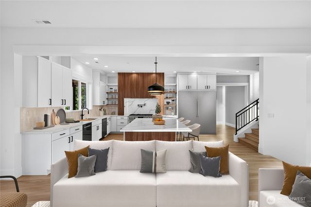 1642 205th Place NE, Sammamish, WA 98074