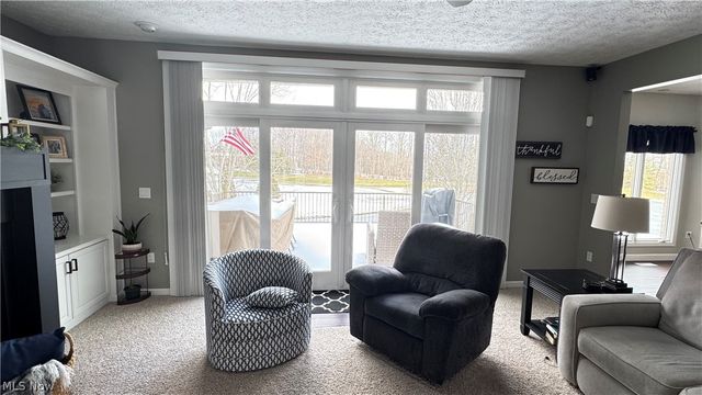 3474 Churchill Downs, Stow, OH 44224