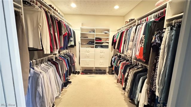 3474 Churchill Downs, Stow, OH 44224