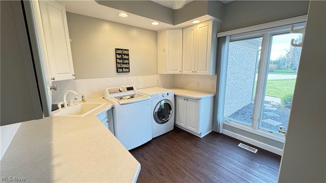 3474 Churchill Downs, Stow, OH 44224