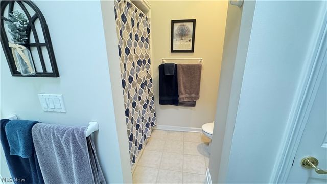 3474 Churchill Downs, Stow, OH 44224