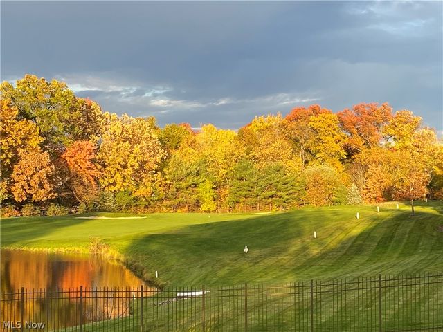 3474 Churchill Downs, Stow, OH 44224