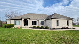 3474 Churchill Downs, Stow, OH 44224