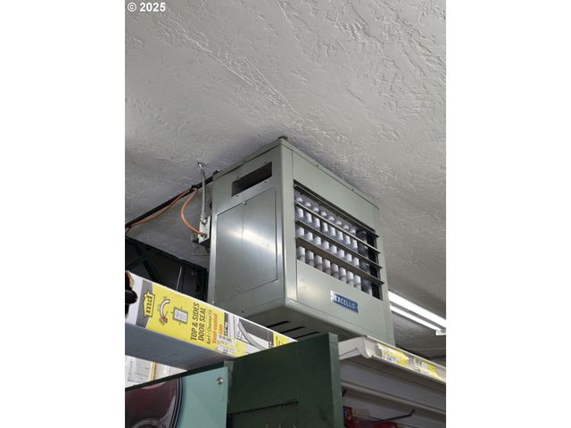 206 S MAIN St, Union, OR 97883