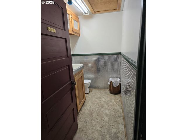 206 S MAIN St, Union, OR 97883