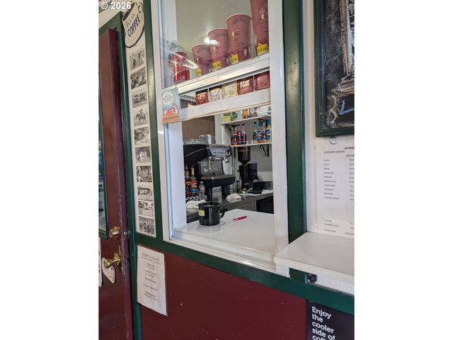 206 S MAIN St, Union, OR 97883