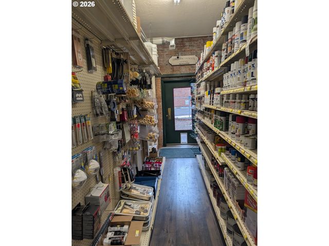 206 S MAIN St, Union, OR 97883