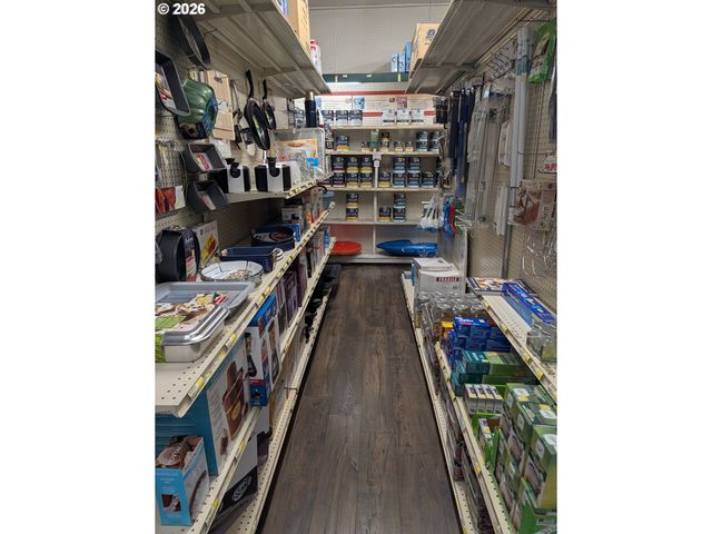 206 S MAIN St, Union, OR 97883