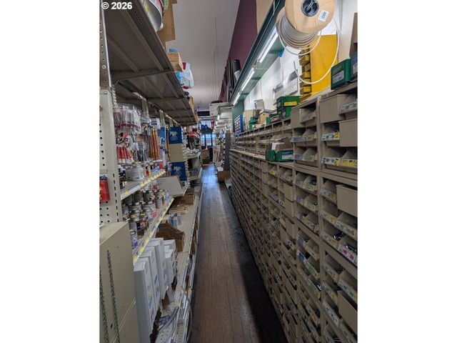 206 S MAIN St, Union, OR 97883