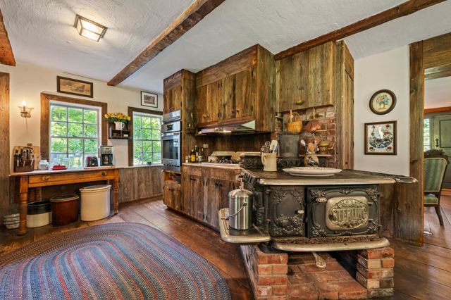877 Lead Mine Road, Madison, NH 03849